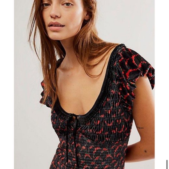 Free People Dresses & Skirts - Free People Mckenna Velvet Midi Dress